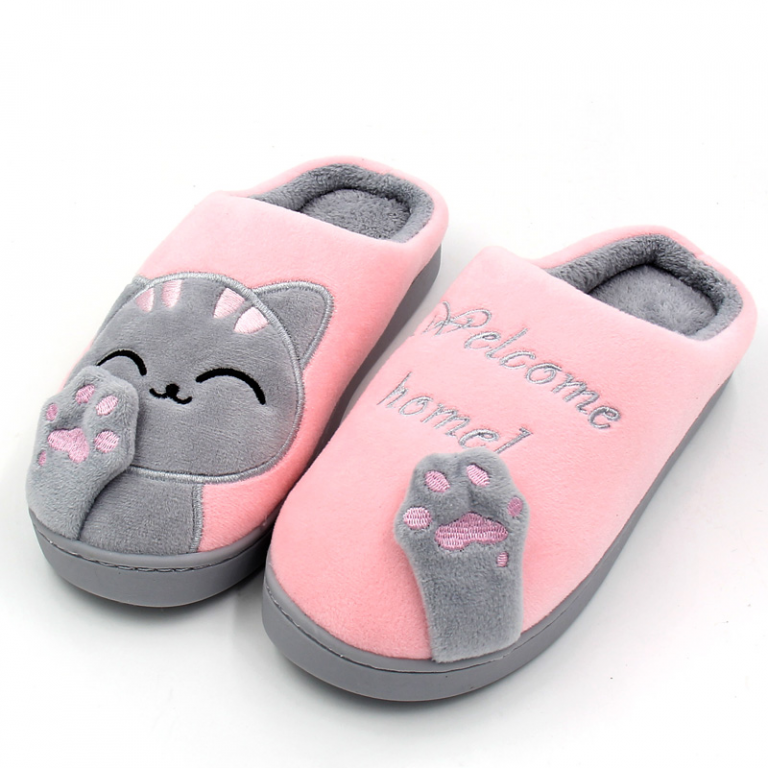 Women`s Winter Non-Slip Soft Slippers