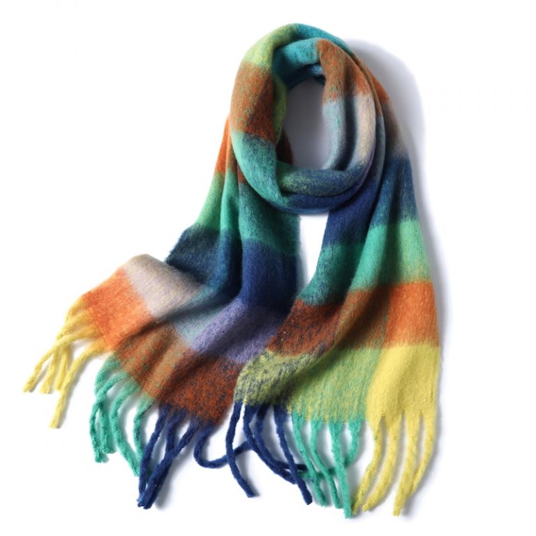 Women’s Plaid Winter Scarf