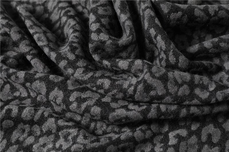 Women's Leopard Print Winter Scarf