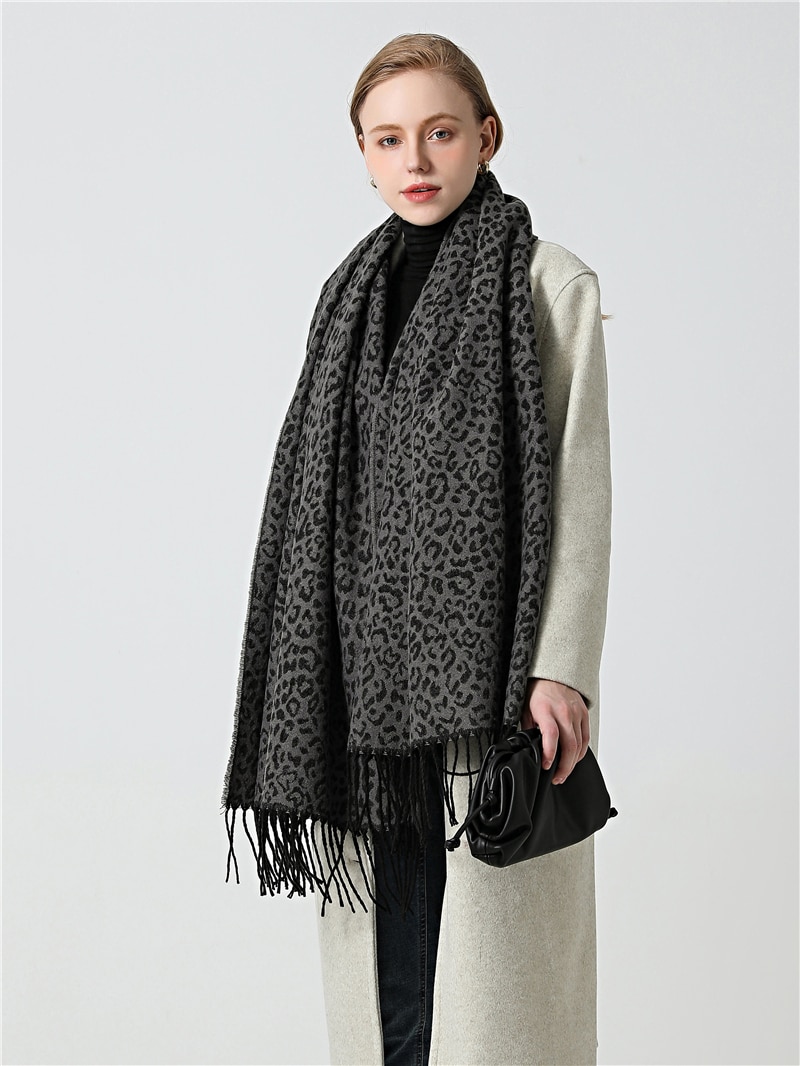 Women's Leopard Print Winter Scarf