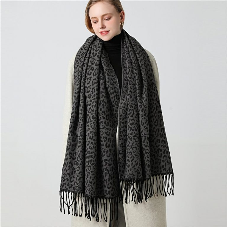 Women’s Leopard Print Winter Scarf