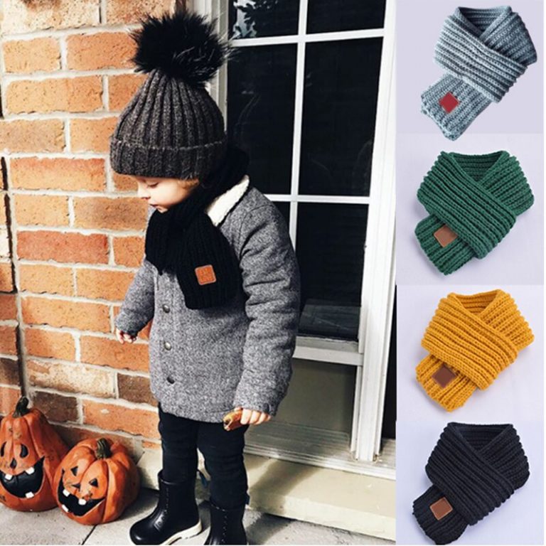 Kid’s Knitted Winter Scarf